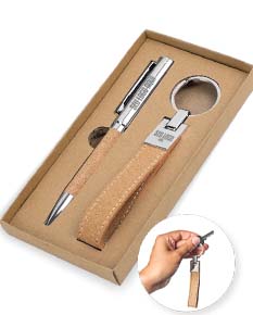 KIT DE CANETA ESFEROGRÁFICA E CHAVEIRO